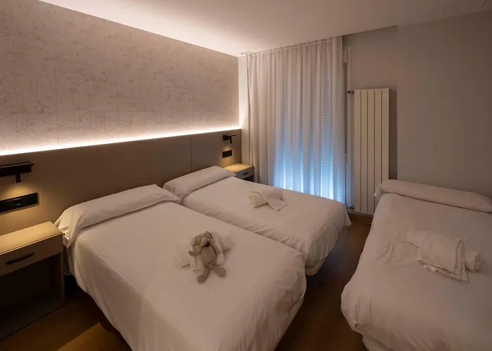 Eightrooms La Rioja Pension